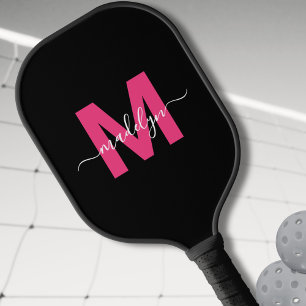 Raquette De Pickleball Nom de script moderne rose personnalisé Monogramme
