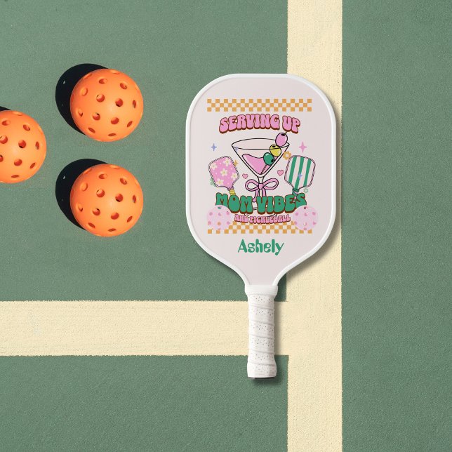 Raquette De Pickleball Nom personnalisé Bow Super Retro Maman (Créateur téléchargé)