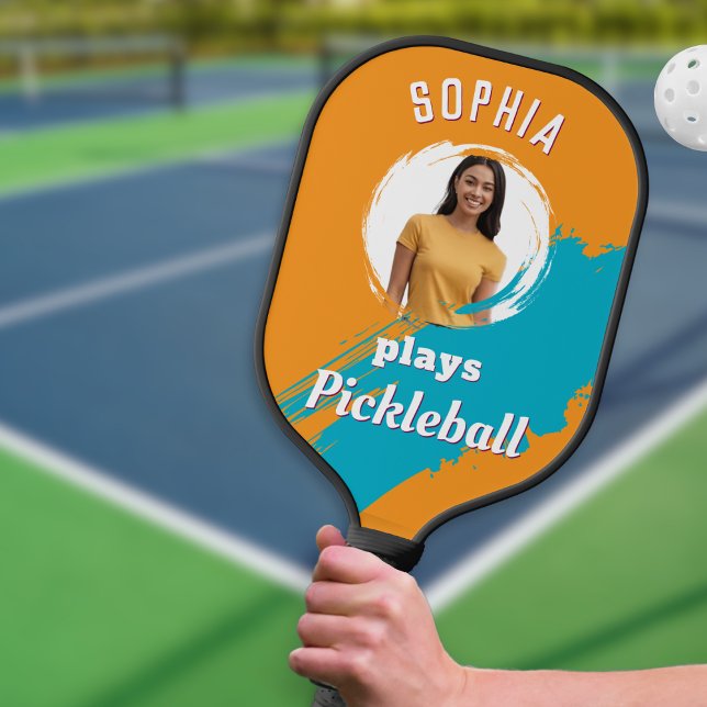Raquette De Pickleball Photo personnalisée moderne orange clair (A cool pickleball paddle in orange and turquoise, personalized with a name and photo on both sides)