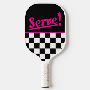 Raquette De Pickleball Retro Noir Blanc Néon Rose « Servez ! » Damier