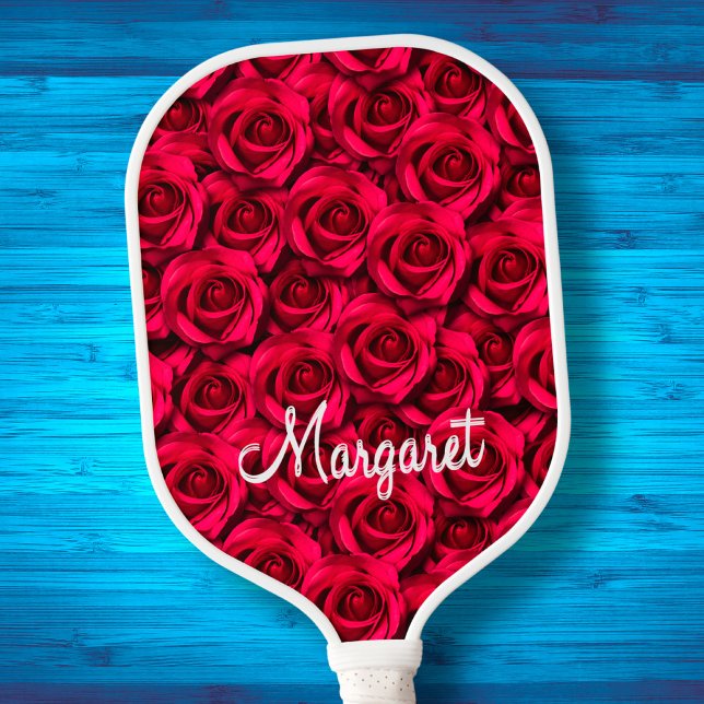 Raquette De Pickleball Rose Red Roses Élégant Script Floral Nom personnal (Créateur téléchargé)