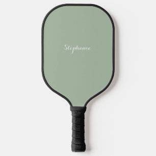 Raquette De Pickleball Sage Green Nom Moderne Élégant Monogramme Boho