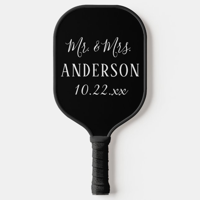Raquette De Pickleball Wedding Mr and Mrs Elegant Modern Typography Black (Recto)
