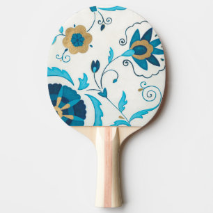 Raquette De Ping Pong Fleurs dorées d'indigo avec l'arrière - plan blanc