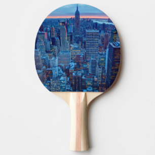 Raquette De Ping Pong Les gratte-ciel de Manhattan sont allumés