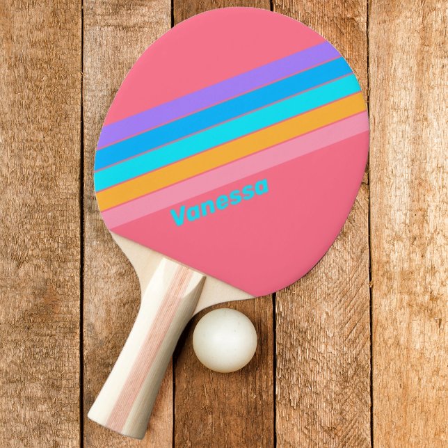 Raquette De Ping Pong Levers de soleil néon rayé des années 80 avec nom (Créateur téléchargé)