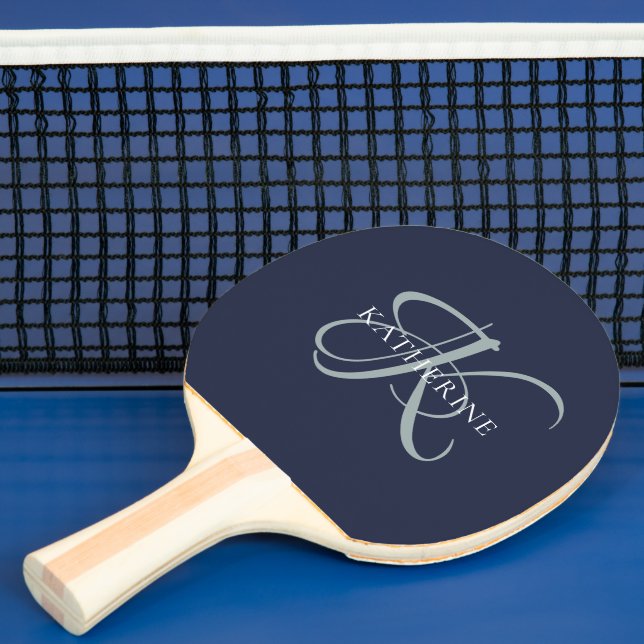 Raquette De Ping Pong Monogramme moderne élégant Script Marine Bleu (Insitu)