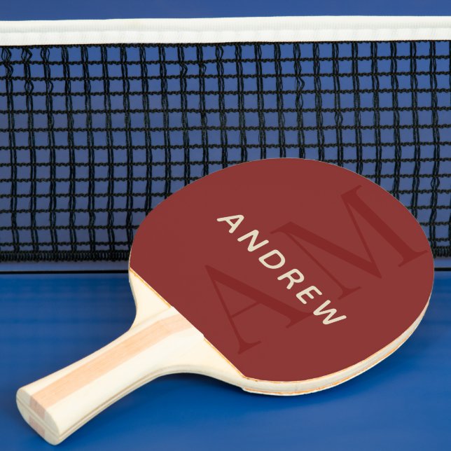 Raquette De Ping Pong Monogramme rouge élégant et nom (Insitu)