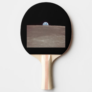 Raquette De Ping Pong Photo Apollo 11 de la Terre se levant sur le membr