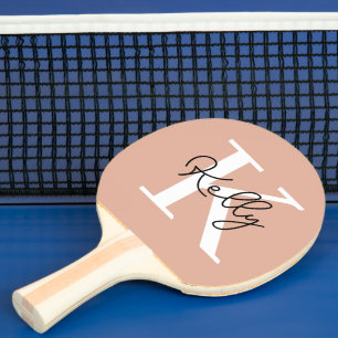 Raquette De Ping Pong Script de monogramme rose vierge moderne