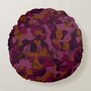 Raspberry, Mulberry, marron and nutmeg camo Round Pillow