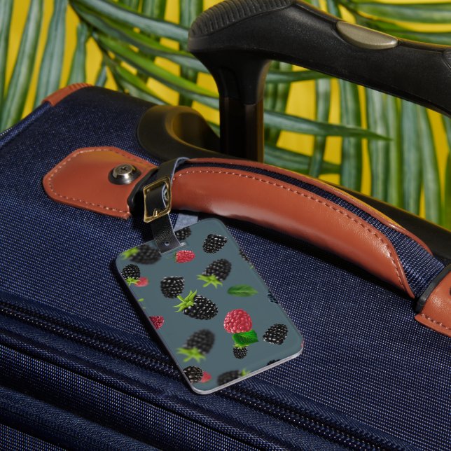 Raspberry Pattern 2 Luggage Tag (Front Insitu 1)