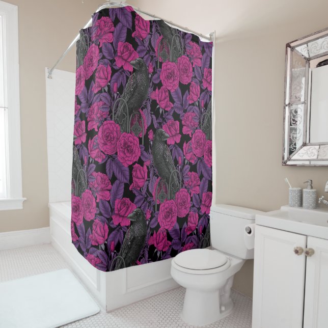 Ravens and pink roses (In Situ)
