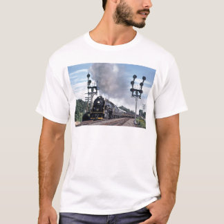Reading T1 2102 at Belt Line Jct. T-Shirt