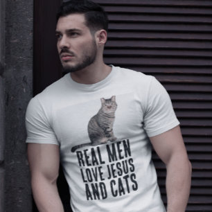 REAL MEN LOVE JESUS AND CATS CHRISTIAN CAT T-Shirt