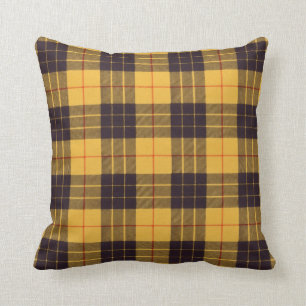 Real Scottish tartan - Macleod of Lewis & Ramsay Throw Pillow