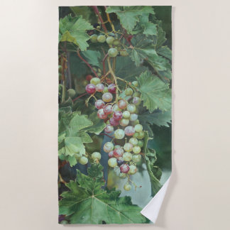Realistic Grape Vine with Leaves – Fine Art Beach Towel