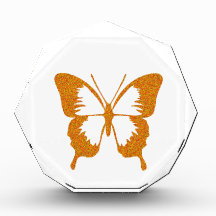 Papillon en or métallique