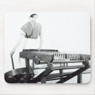 Reconstruction of Hargreaves's 'Spinning Jenny' Mouse Pad