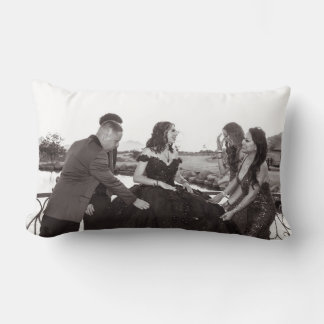 Rectangle Coussin noir et blanc - Famille Vasquez