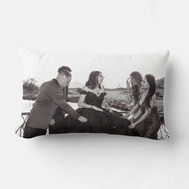 Rectangle Coussin noir et blanc - Famille Vasquez (Recto)