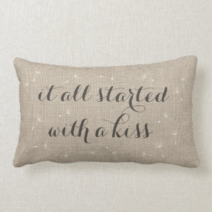 Rectangle Il a tout commencé par un coussin de baiser -
