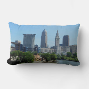 Rectangle River View Cleveland Ohio Coussin