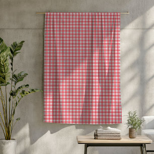 Red and Black Blanket – Classic Tartan Cabin Style