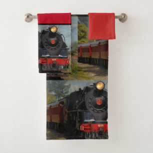 Red and Black Railroad Train Bath Towel Set