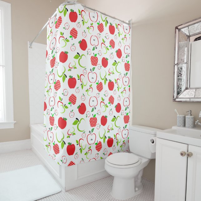 Red and Green Apples (In Situ)