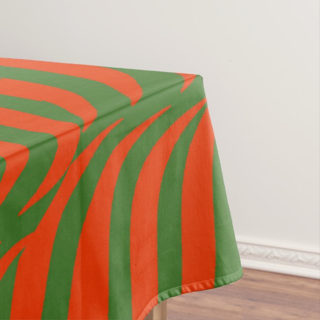 Red and Green Waves Tablecloth (In Situ)