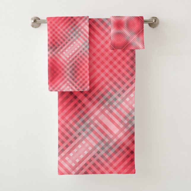 Red and grey plaid grunge bath towel set (Insitu)