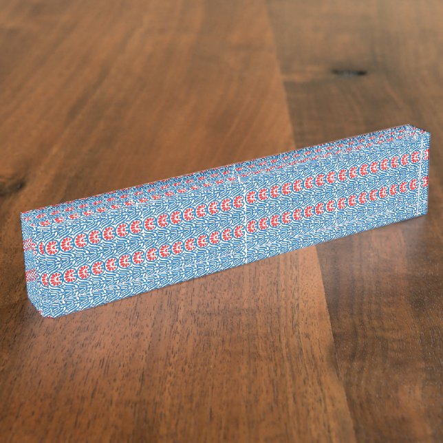 Red and orange paint swirls together, creating a v nameplate (Side)