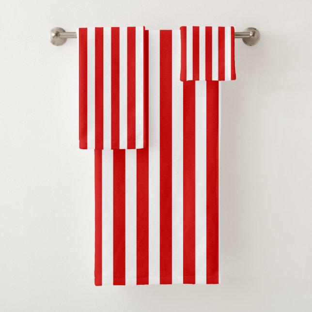 Red and white candy stripes bath towel set (Insitu)