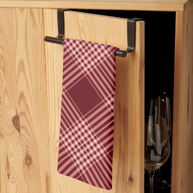 Red And White Plaid Kitchen Towel (Thirds Fold)