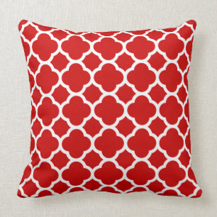 Red and White Quatrefoil Pattern Throw Pillow