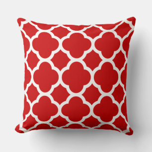 Red and White Quatrefoil Pattern Throw Pillow