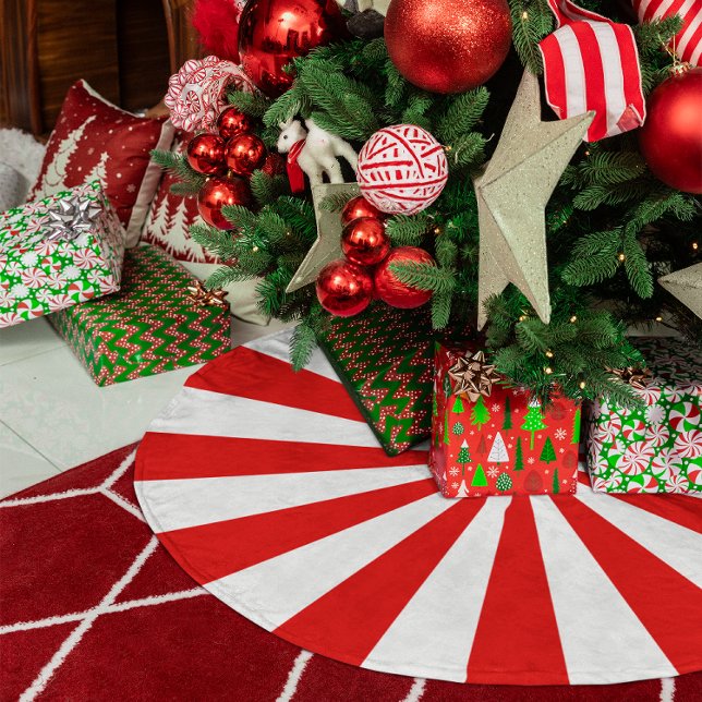 Red and White Starburst Stripes Brushed Polyester Tree Skirt (Red and White Starburst Stripes Brushed Polyester Tree Skirt)