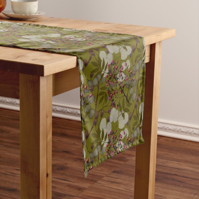 Red Berries and Coin Flowers Pattern  Long Table Runner (In Situ)
