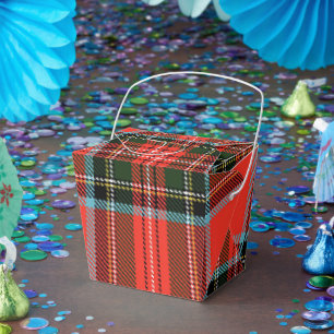 Red Black and White Plaid Pattern Take Out Favor Box