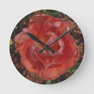 red blossom round clock