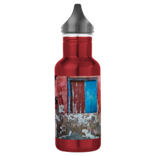 Red, blue and grey wall, door and window 532 ml water bottle