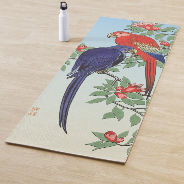 RED BLUE PARROTS YOGA MAT (In Situ)