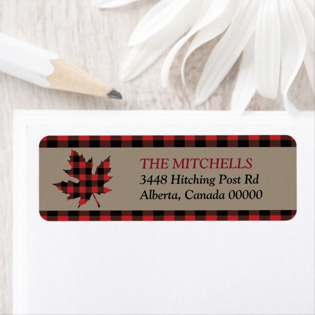 Red Buffalo Plaid Bordure Feuille d'érable (En situation)