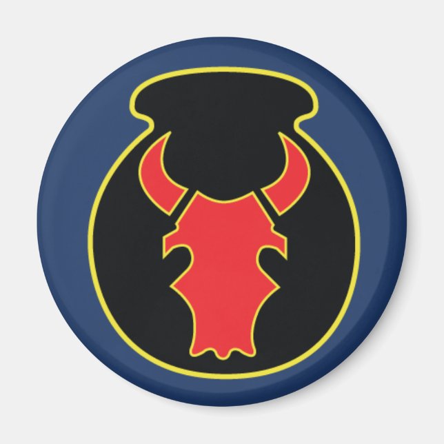 Red Bull CSIB-look emblem, w/Army blue magnet (Front)