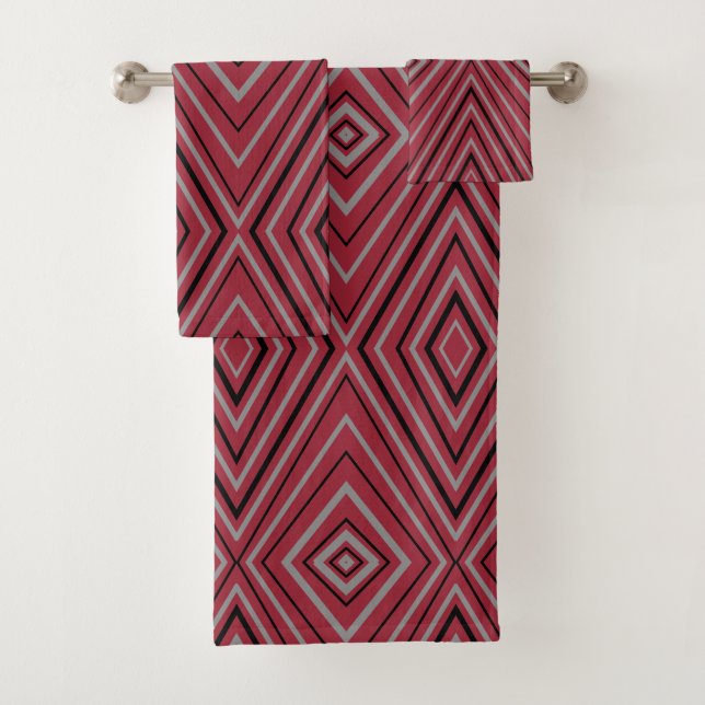 Red Diamond Chevron Pattern BathTowel Set (Insitu)