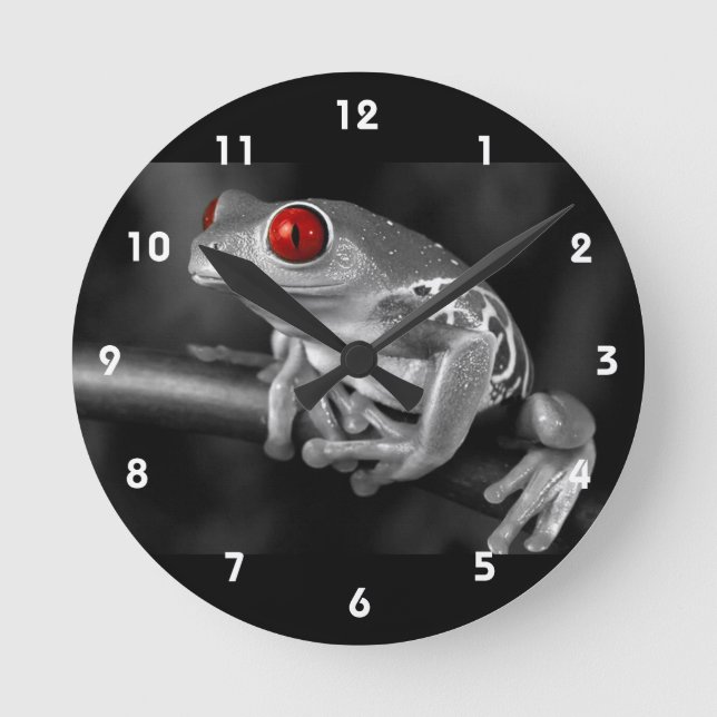 Red Eyed Tree Frog Round Clock (Front)