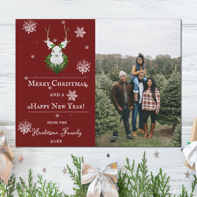 Red Festin Reindeer Carte photo de vacances (Red Festive Reindeer Holiday Photo Card)