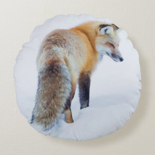 Red Fox in Winter Round Pillow (Front)