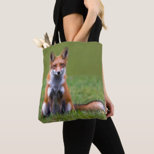 Red Fox Sitting Tote Bag